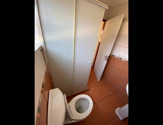 2 BEDROOM PROPERTY TO RENT IN DIE BULT